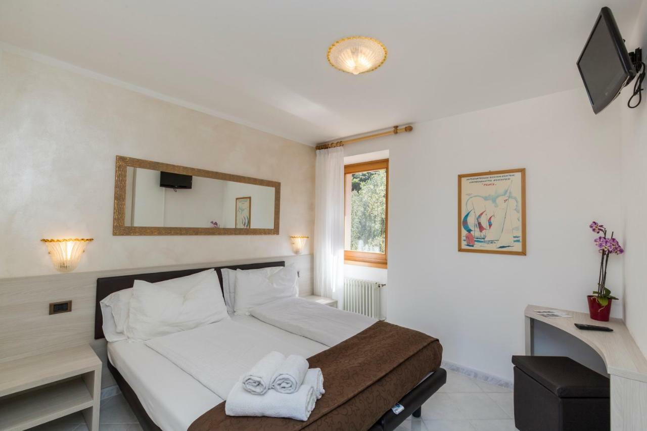B&B Casa Benamati By Kelly Malcesine Dış mekan fotoğraf